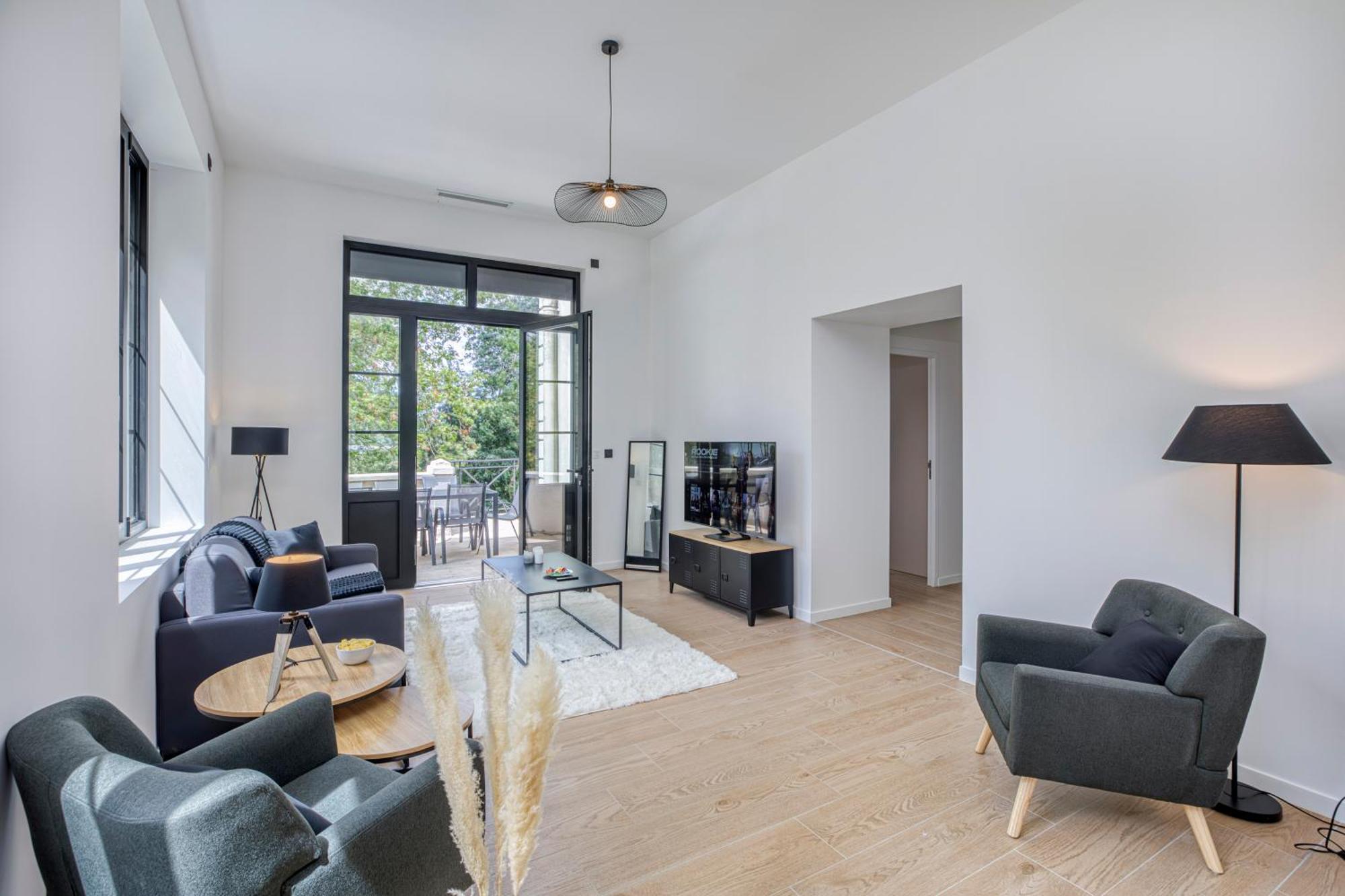 1 - Grand Appartement Spacieux Dans Un Chateau Du 17Eme Siecle, A 15Min De Lyon Vourles Экстерьер фото