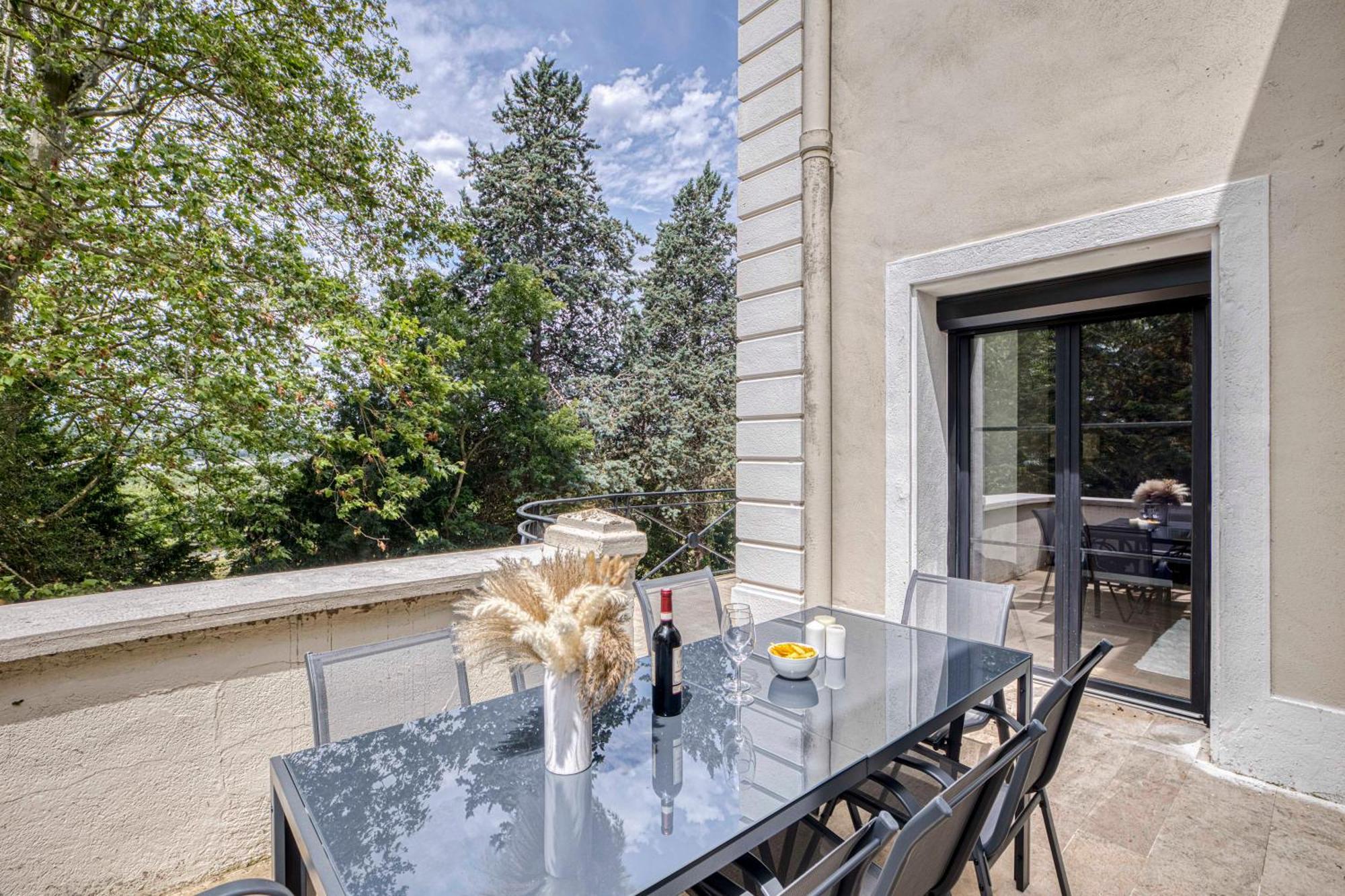 1 - Grand Appartement Spacieux Dans Un Chateau Du 17Eme Siecle, A 15Min De Lyon Vourles Экстерьер фото